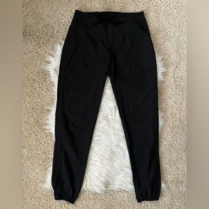 {Backcountry} Athleisure Activewear Joggers in Black - Men's Medium